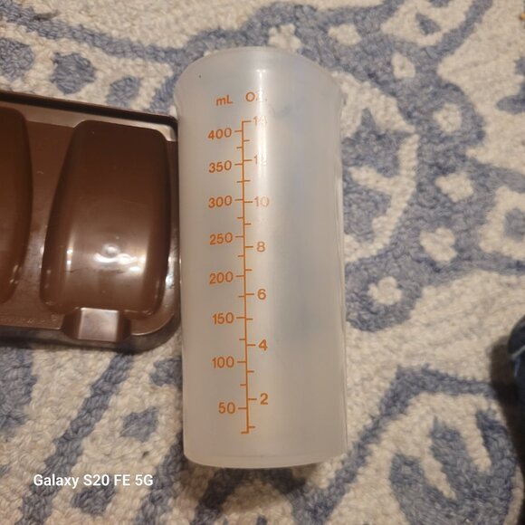 Tupperware 8 pieces - Picture 9 of 9